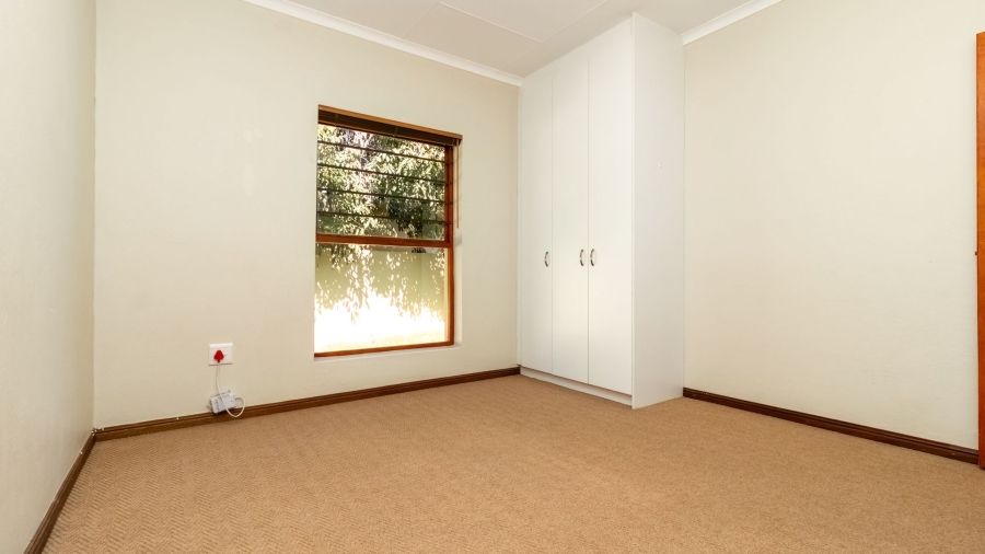 3 Bedroom Property for Sale in Sandbaai Western Cape